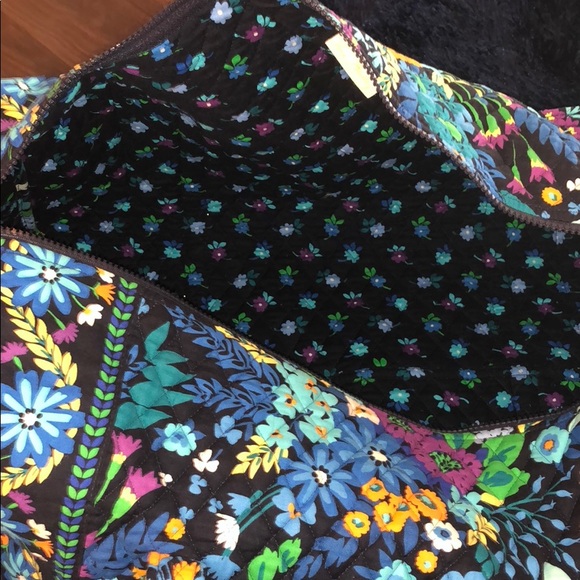Vera Bradley Duffle - Picture 4 of 4